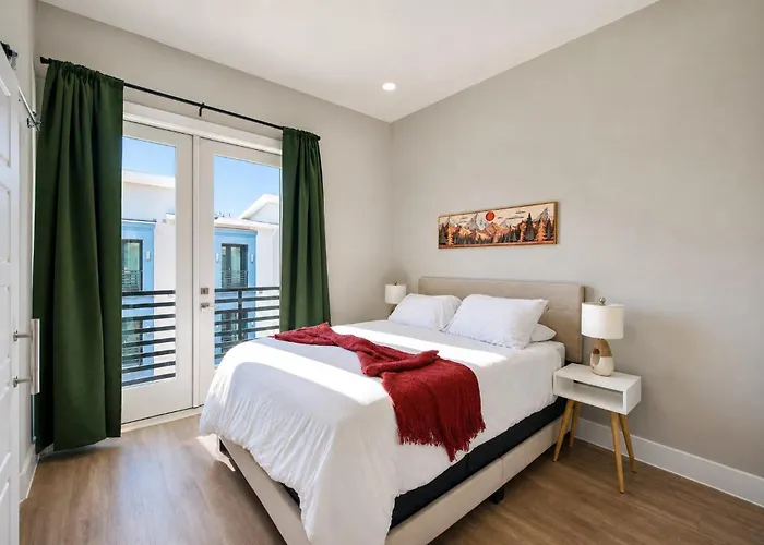 Sage Sanctuary 2bd Townhouse Free Parking