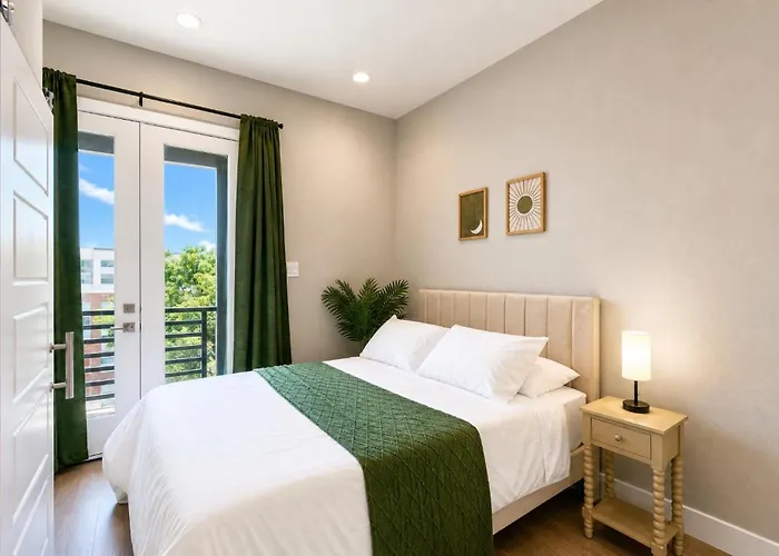 Apartment Sage Sanctuary 2bd Townhouse Free Parking *